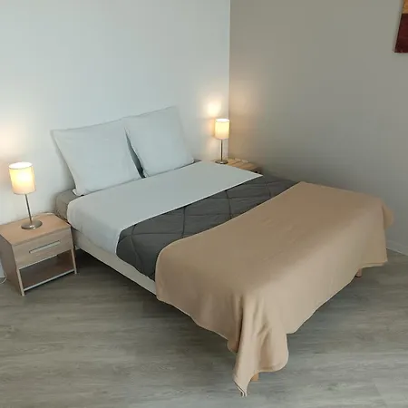 Terres De France - Flaubert Apartmán