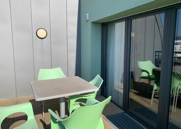 Terres De France - Flaubert * Rouen